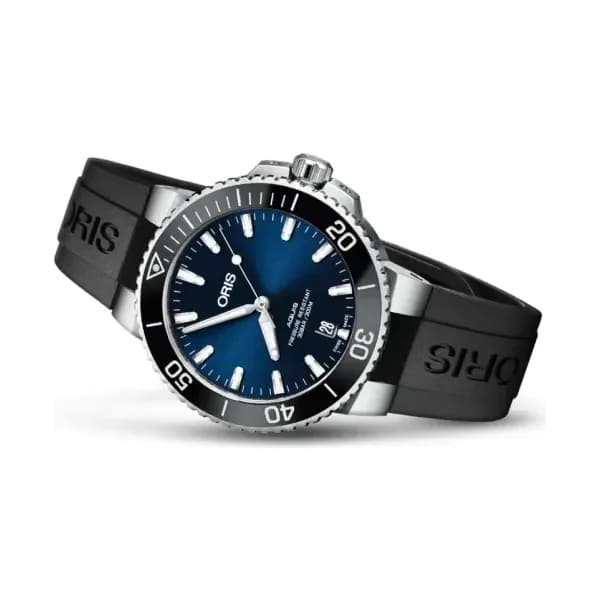 Oris Aquis Date