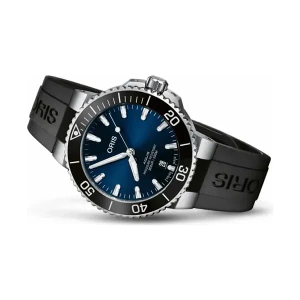 Oris Aquis Date