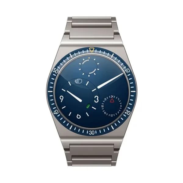 Ressence Montre Ressence Type 7 Night Blue GMT automatique bracelet titane 41 mm