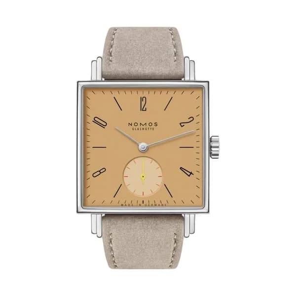 Nomos Montre Nomos Tetra Ochra mécanique fond verre saphir cadran ocre bracelet velours beige 29,5 mm