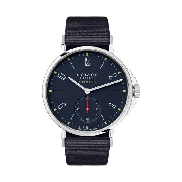 Nomos Montre Nomos Ahoi Neomatik Atlantique automatique cadran bleu bracelet tissu bleu 36,3 mm