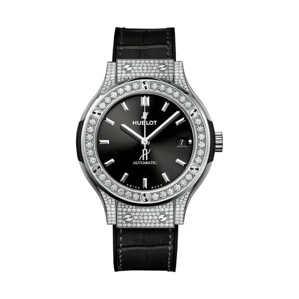 Hublot Montre Hublot Classic Fusion Titanium automatique boîtier serti cadran noir bracelet caoutchouc et cuir noir 38 mm