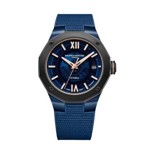 Baume & Mercier Montre Baume et Mercier Riviera acier titane automatique cadran bleu transparent bracelet caoutchouc bleu 42 mm