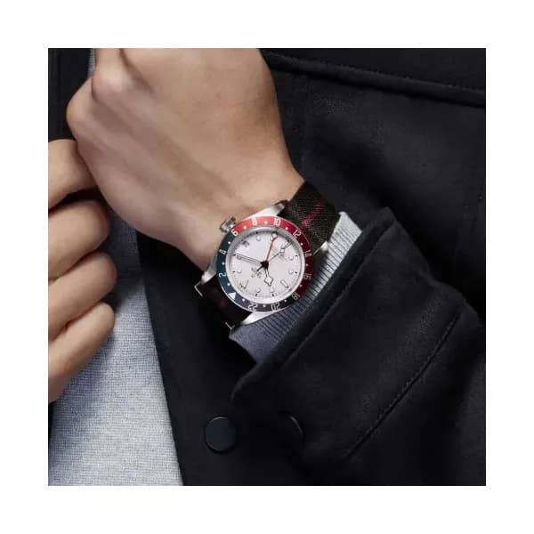 Tudor Black Bay GMT