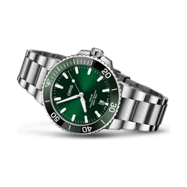 Oris Aquis Date