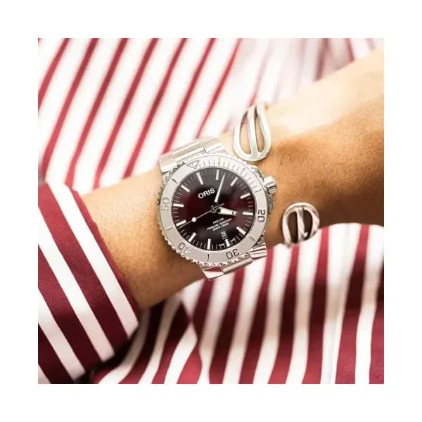 Oris Oris Aquis Date Relief