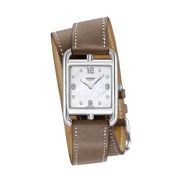Hermès Montre HERMÈS Cape Cod Petit Modèle quartz cadran nacre blanche bracelet cuir marron double tour 29 mm