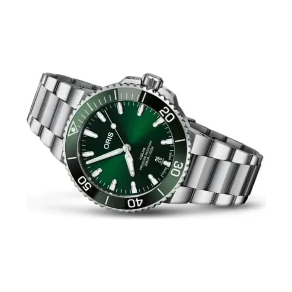 Oris Aquis Date