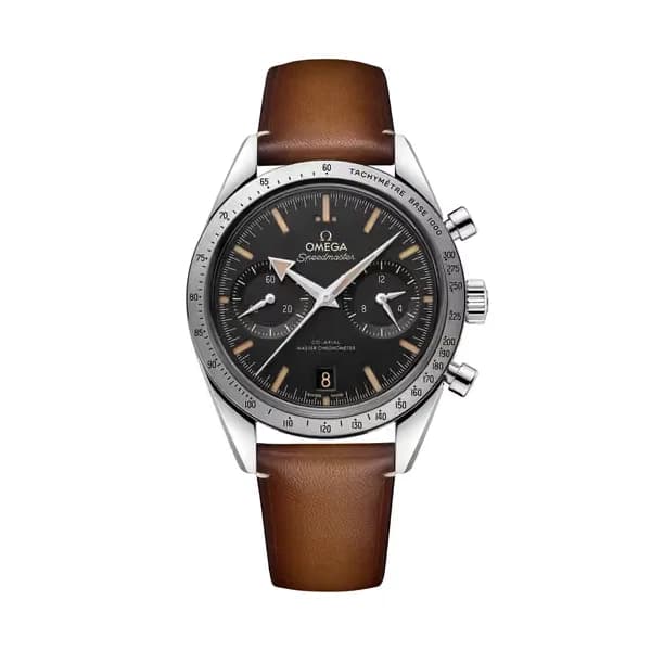 Omega Speedmaster 40,5 mm, acier sur bracelet en cuir