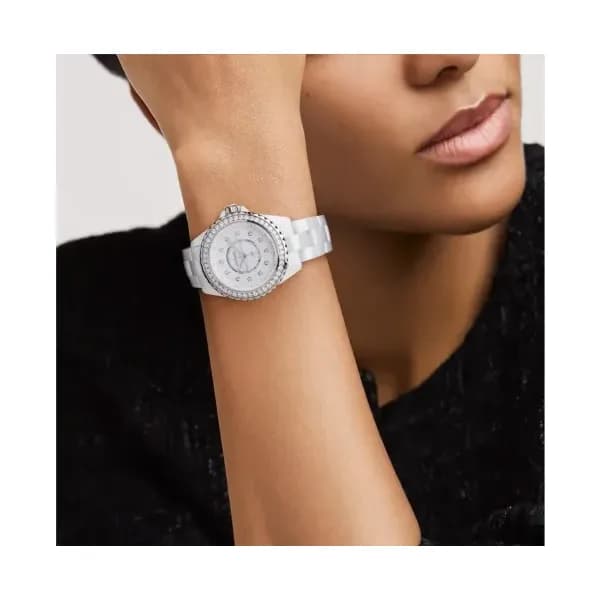Chanel Montre J12