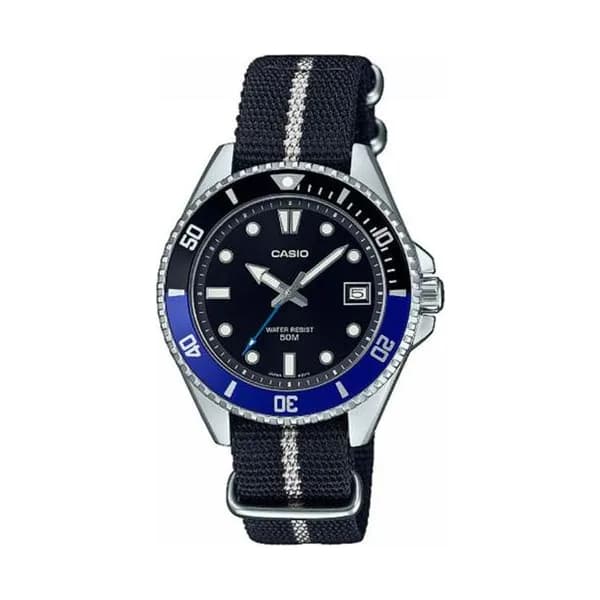 Casio Montre Casio Collection en Nylon Noir