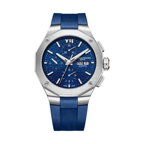 Baume & Mercier Montre Baume et Mercier Riviera Chronographe automatique cadran bleu bracelet caoutchouc bleu 43 mm