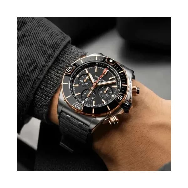 Breitling Super Chronomat B01 44