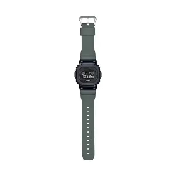 Casio GM-5600B-3