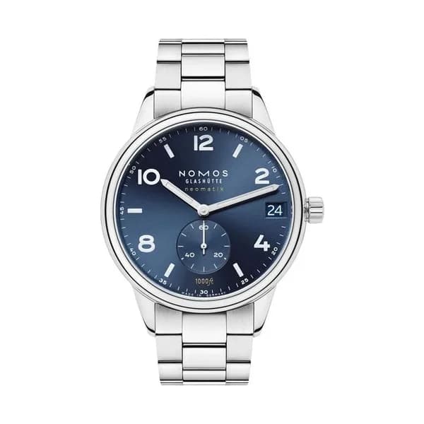 Nomos Montre Nomos Club Sport Neomatik 42 date automatique cadran bleu bracelet acier 42 mm