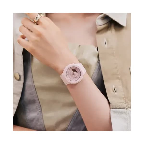 Casio Montre Casio Collection G-Shock en Résine Rose