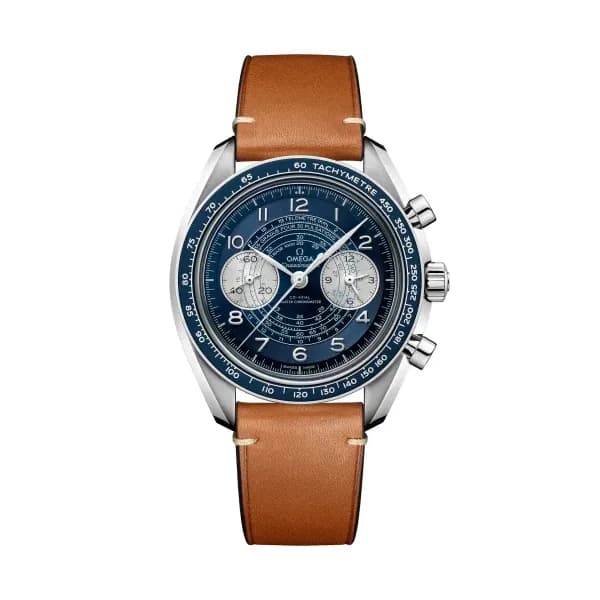 Omega Speedmaster 43 mm, acier sur bracelet en cuir