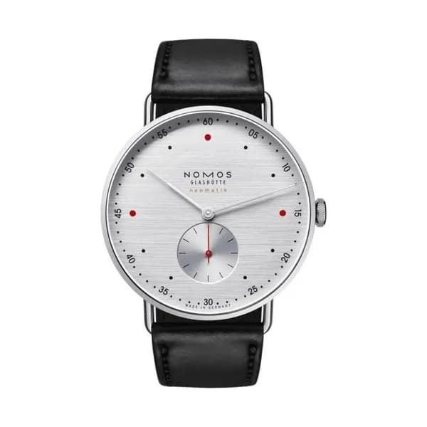 Nomos Montre NOMOS Metro Neomatik 39 automatique cadran silvercut bracelet cuir noir cousu main 38,5 mm