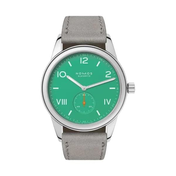 Nomos Montre Nomos Club Campus Electric Green mécanique cadran vert bracelet cuir gris 38,5 mm