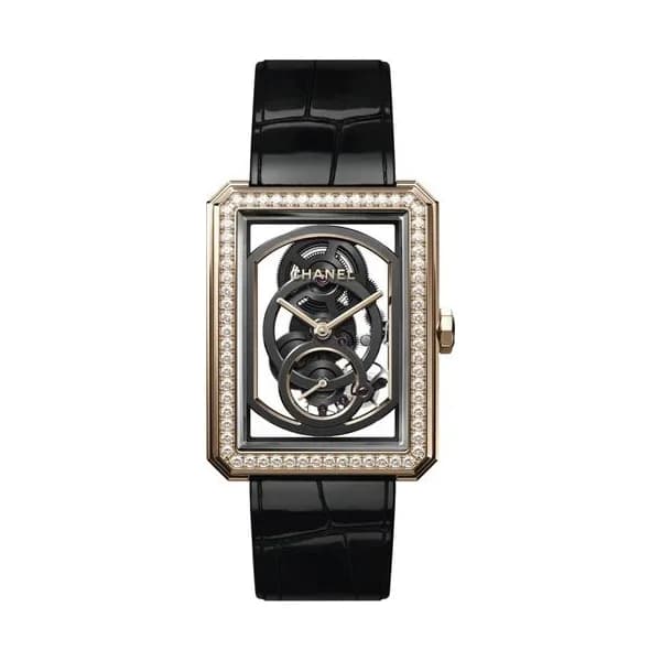 Chanel Montre Chanel BOY·FRIEND Grand Modèle Or beige mécanique lunette sertie cadran squelette bracelet cuir veau noir