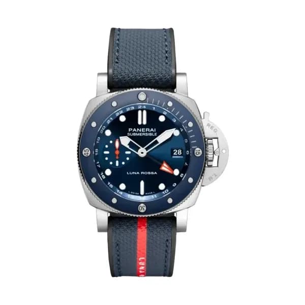 Panerai Submersible GMT Luna Rossa Titanio