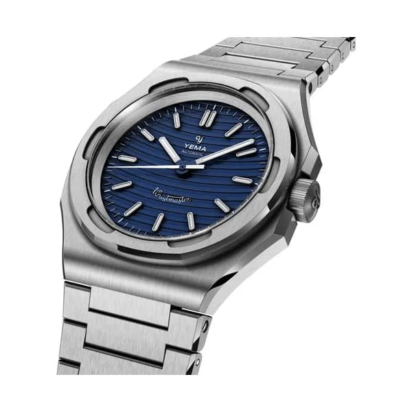 Yema Montre Yema Wristmaster Traveller Micro-Rotor automatique cadran bleu bracelet acier 39 mm