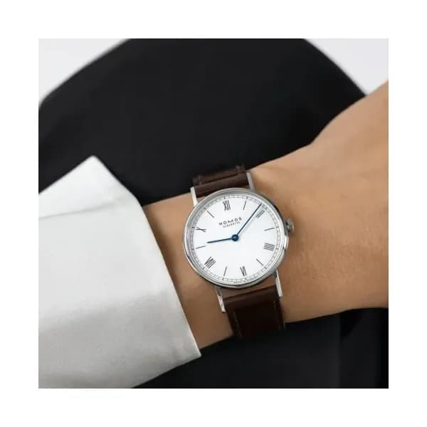 Nomos Ludwig 33 Duo Blanc Émail