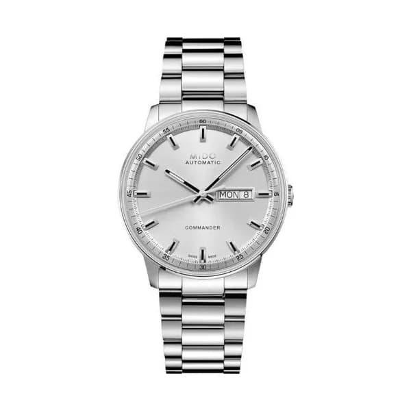 Mido Montre Mido Commander Datoday automatique cadran argenté bracelet acier 40 mm